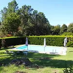 度假居 In Santa Comba With Pool *