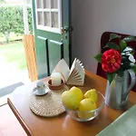 度假居 In Santa Comba With Pool 蓬德利马