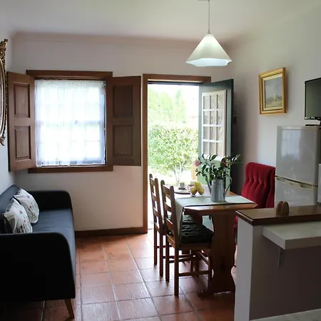 Holiday home Cottage In Santa Comba With Pool *