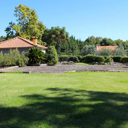 In Santa Comba With Pool Vakantiehuis Ponte de Lima